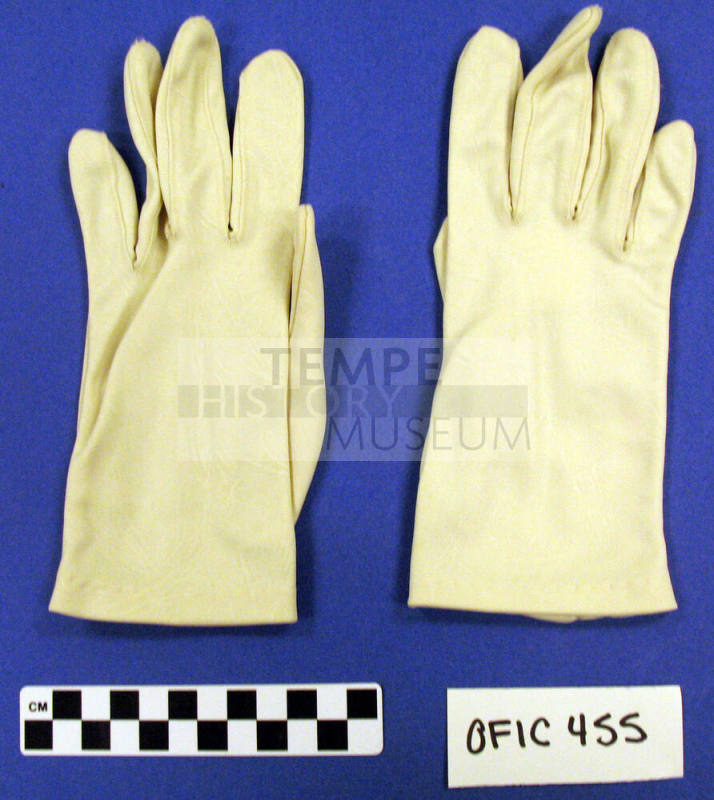 Short female White Gloves