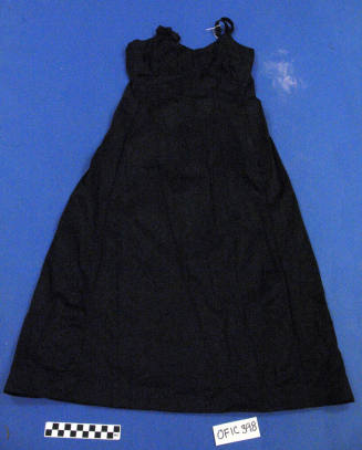 Black Knee-length Slip