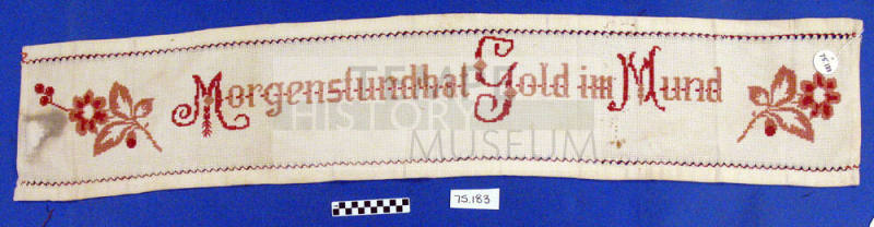Embroidered white sink splash scarf
