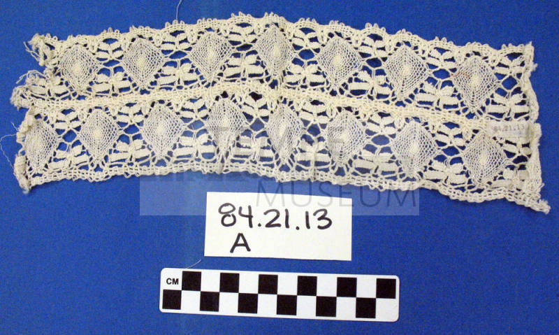 Cream Detailed Lace
