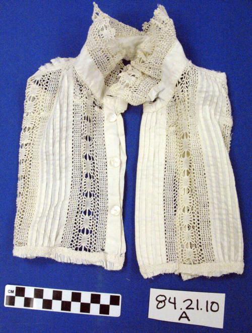Young girls Lace vest, with Cuffs and Lace Belt