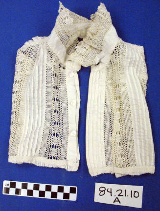 Young girls Lace vest, with Cuffs and Lace Belt