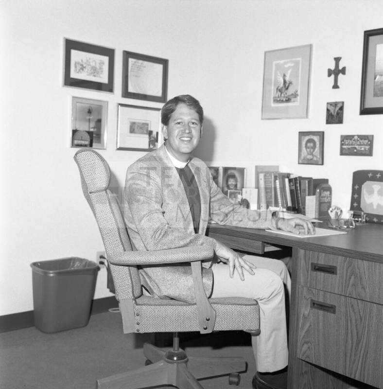 Father Keith Andrews: Episcopal Priest at St. James The Apostle in Tempe