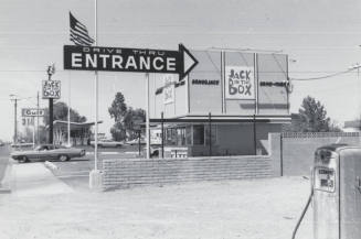 Jack in the Box Restaurant - 1331 North Scottsdale Road, Tempe, Arizona