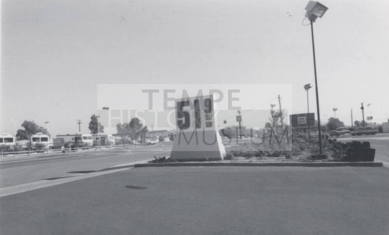 Union Gasoline Station - 1380 North Scottsdale Road,  Tempe, Arizona