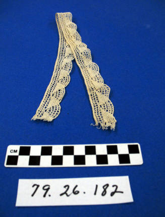 Lace fragment