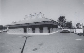 Pizza Hut Restaurant - 1420 North Scottsdale Road,  Tempe, Arizona
