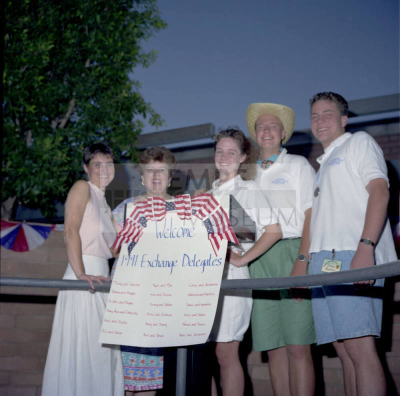 Sister City Students and Families Summer Potluck at Hackett House