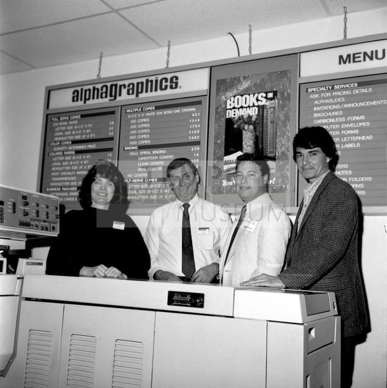 Alphagraphics Celebrates 10th anniversary