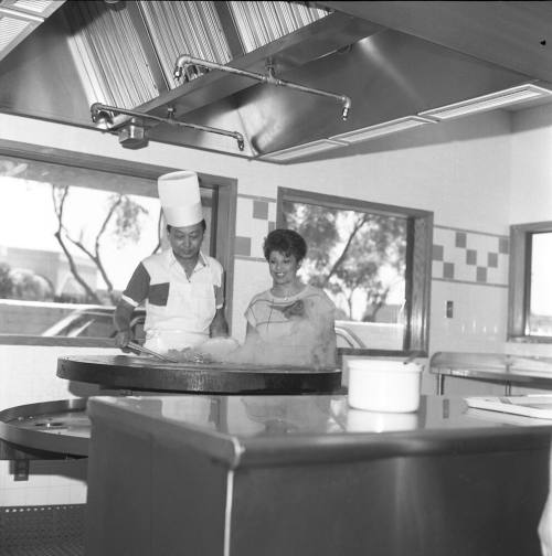 Wong's Place near McClintock and Baseline opens- Joanne and William Wong
