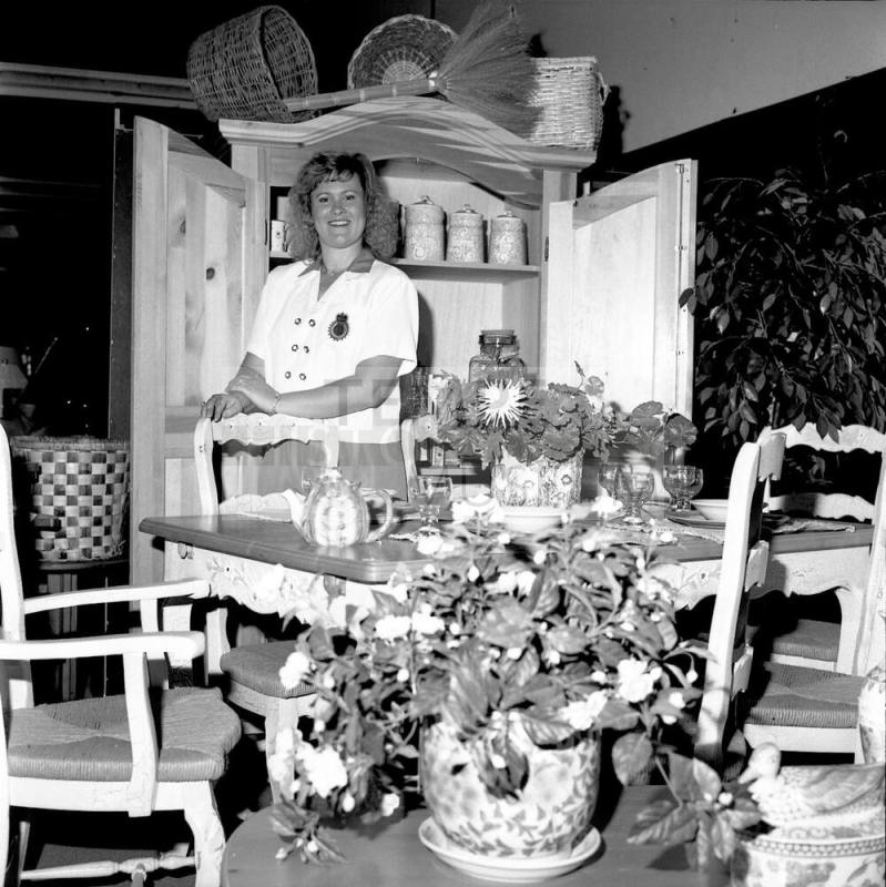 Terri Opens Tempe