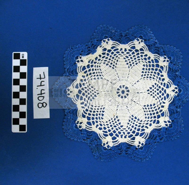 Doily, Blue Border