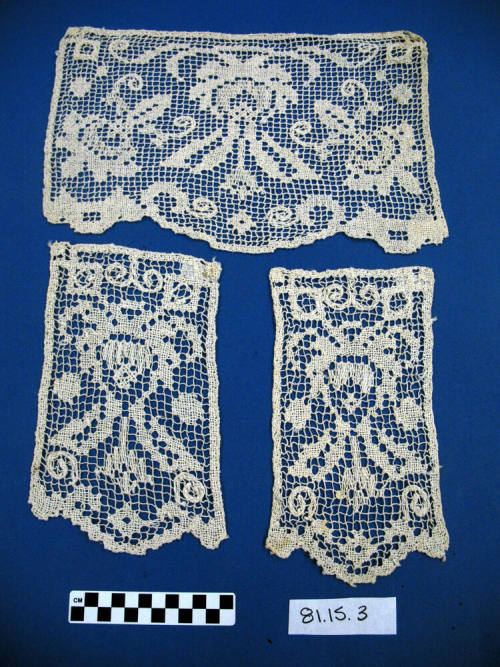 Doily Buffet Set