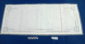 Bureau Scarf
