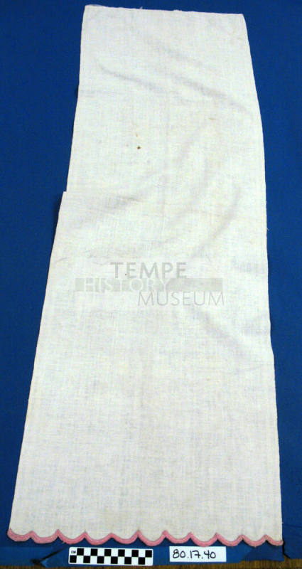 Bureau Scarf