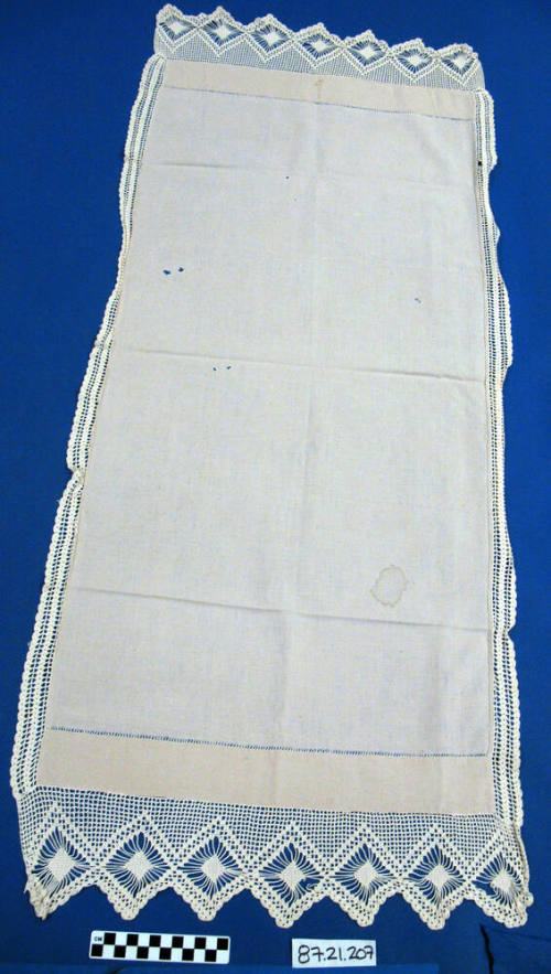 Bureau Scarf