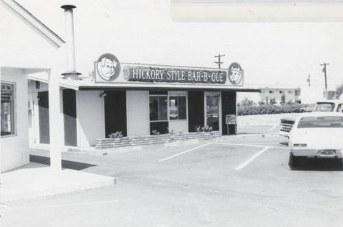 Hickory Style Bar B Que Restaurant - 1828 North Scottsdale Road, Tempe, Arizona