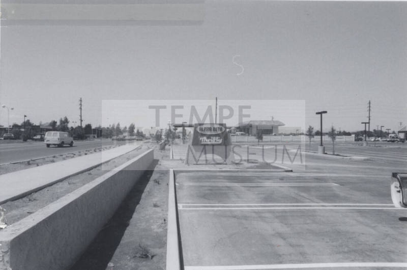 Thrifty Drug and Discount Stores - 1823 North Scottsdale Road, Tempe, Arizona