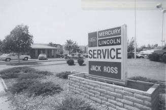Ross Lincoln Mercury Dealership - 1900 North Scottsdale Road, Tempe, Arizona