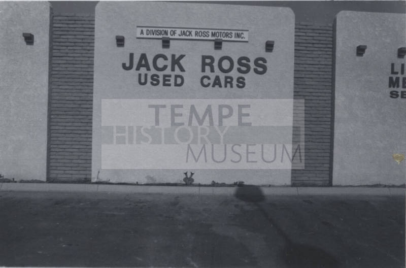 Ross Lincoln Mercury Dealership - 1900 North Scottsdale Road, Tempe, Arizona