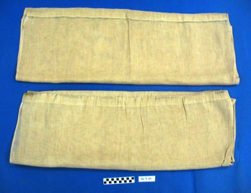 Curtain Set