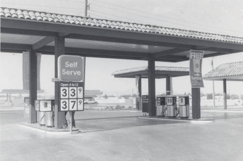 Sun Devil Gasoline Service Center - 1925 North Scottsdale Road, Tempe, Arizona