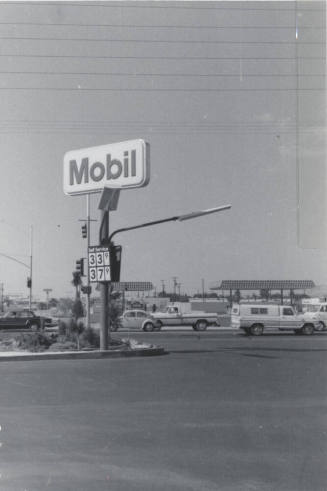 Sun Devil Gasoline Service Center - 1925 North Scottsdale Road, Tempe, Arizona