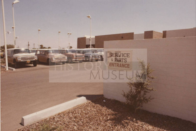 Powell International Truck Sales/Service - 2530 North Scottsdale Road, Tempe, AZ