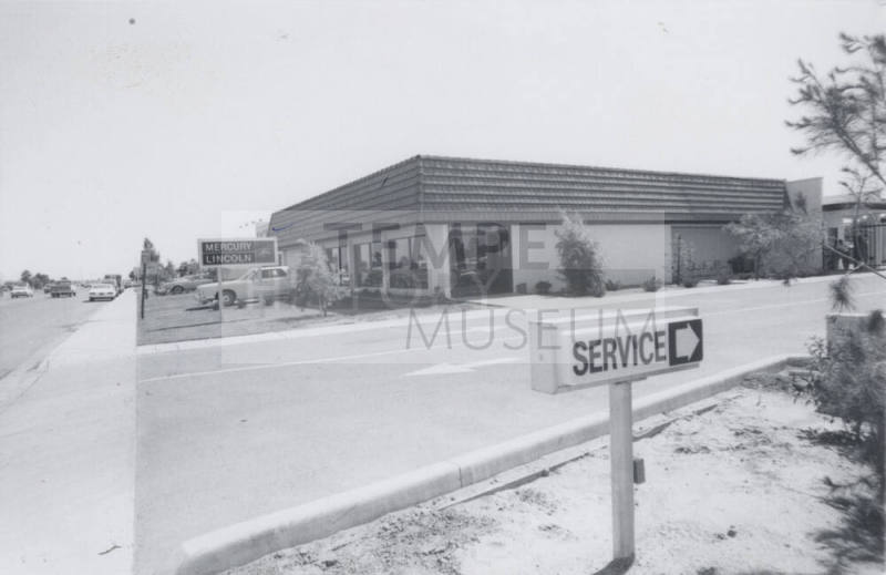 Jack Ross Lincoln Mercury Car Dealership - 2724 N. Scottsdale Road - Tempe, AZ