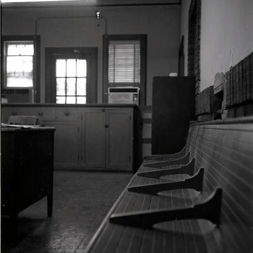 Waiting room of Tempe Depot during Amtrak years