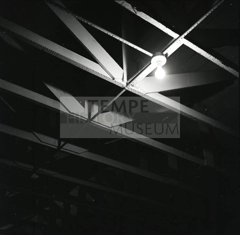 Tempe Depot freight and baggage room light and roof supports