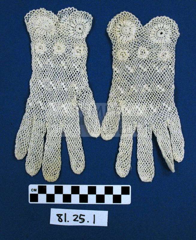 Women's white gloves
