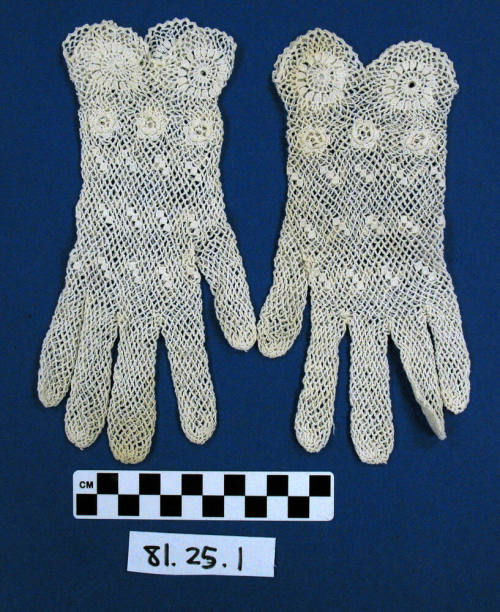 Women's white gloves