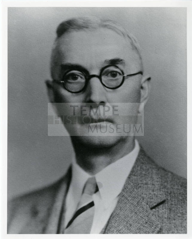 Foust E. Ostrander, Tempe Mayor 1932-1934