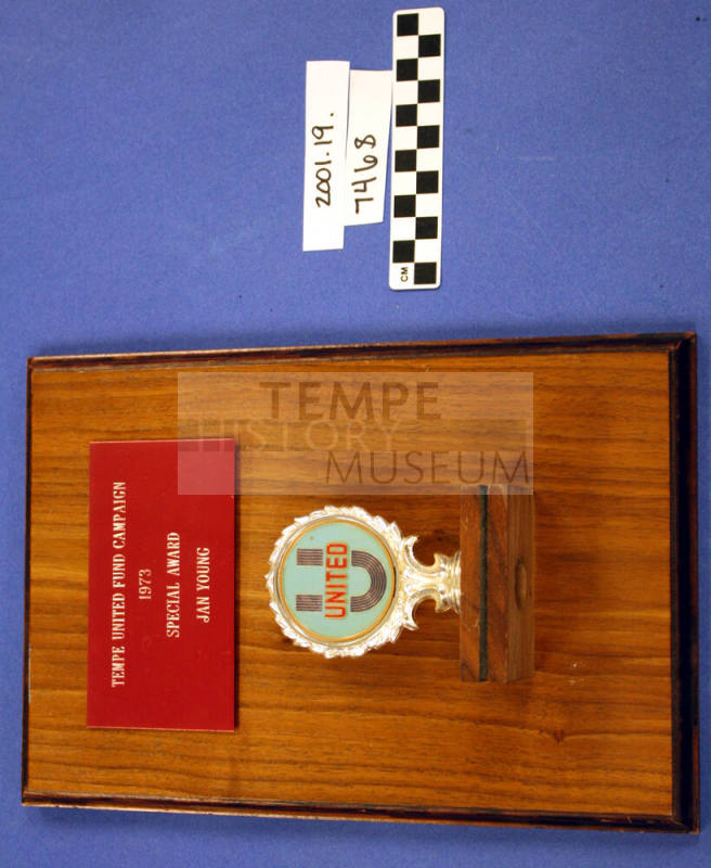 Plaque, Award