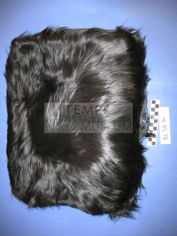 Black fur muff