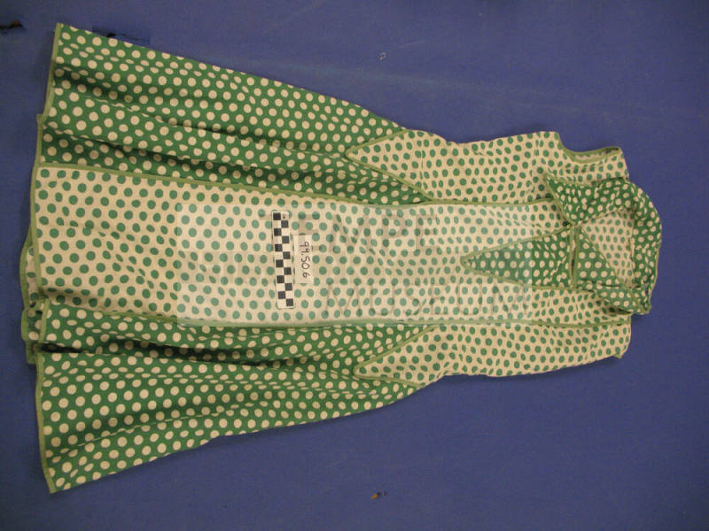 Polka dot dress with Gussets (Ruth)