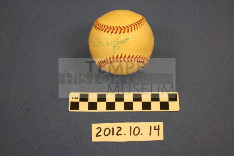 Autographed Baseball-Tigers