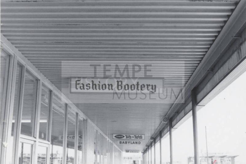 Fashion Bootery - Shoe Store - 27 East Southern Avenue, Tempe, Arizona