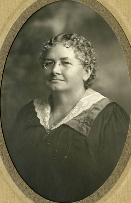 Portrait photograph