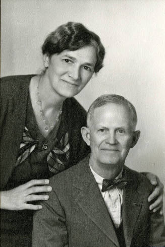 Portrait of Roy and Estelle Hackett