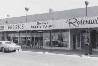 Elaine Stapley's Beauty Palace - 53 East Southern Avenue, Tempe, Arizona