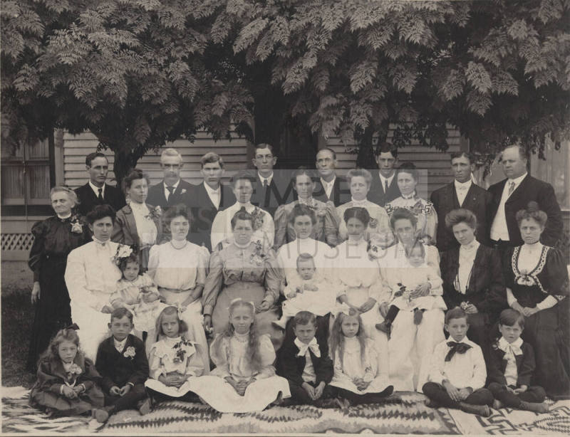 Portrait of Ridenour Family