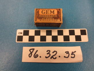 Gem Micromatic Blades with Cardboard Box