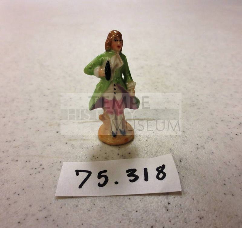 Figurine