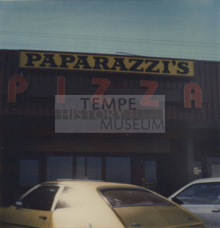 Paparazzi's Pizza Restaurant - 125 East Southern Avenue, Tempe, Arizona