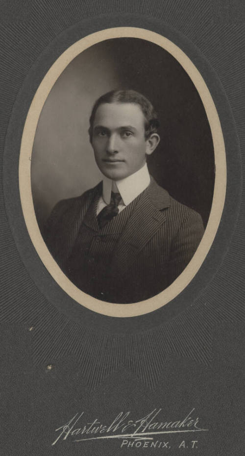 Carl Hayden as Young Man
