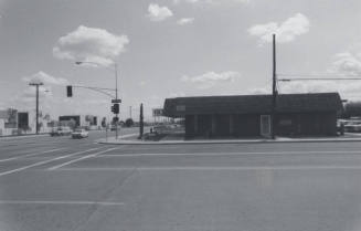 Nice Realty - 307 East Southern Avenue, Tempe, Arizona