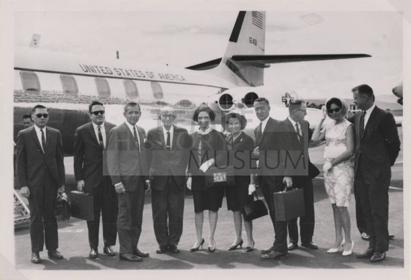 Carl Hayden Arrives at San Salvador