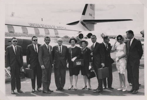Carl Hayden Arrives at San Salvador